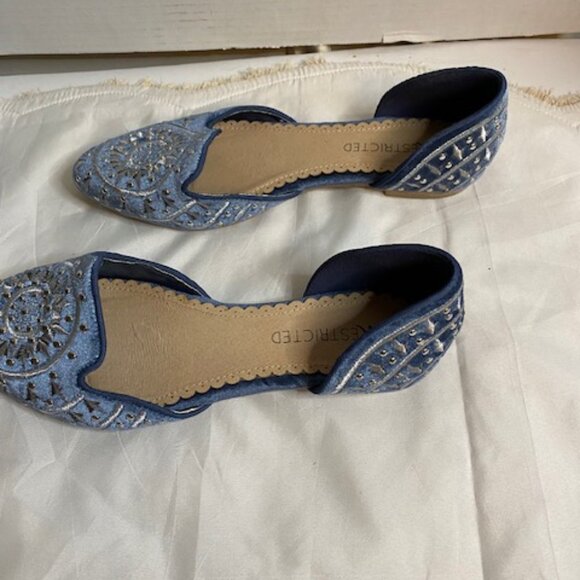 Restricted Studded Slip On Pointed Loafer, Blue Fabric, size 7 - Picture 4 of 8